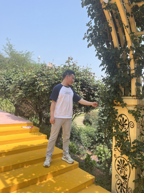 罗湘的第一张照片--邢台相亲服务中心