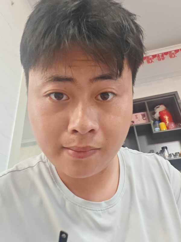 刘先生的第一张照片--邢台相亲服务中心