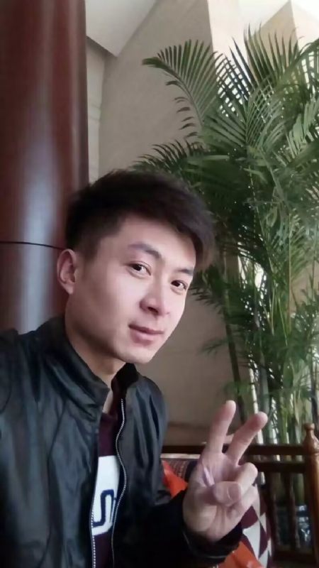 蓝锋的第一张照片--邢台相亲服务中心