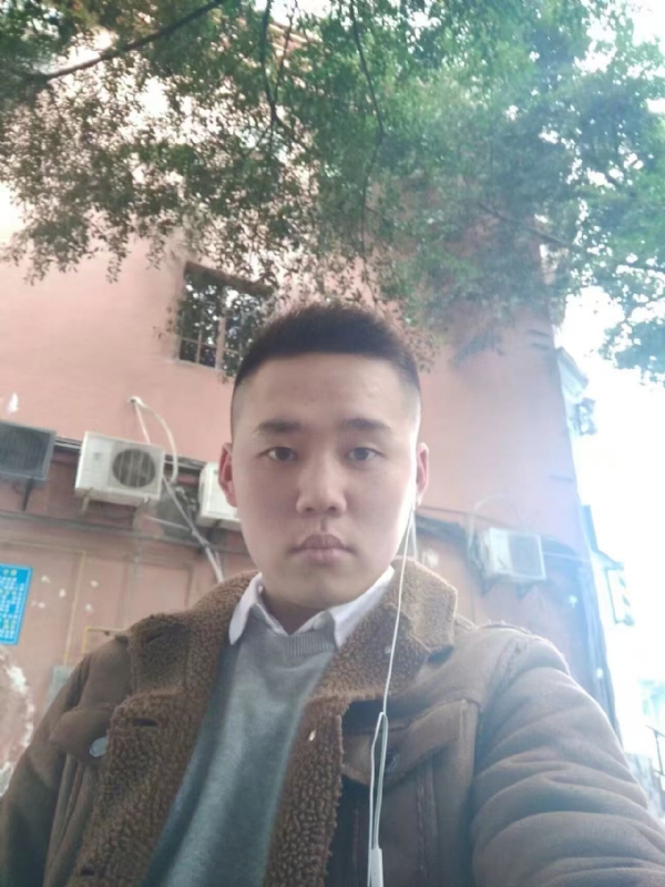 想了很久的男人的第一张照片--邢台相亲服务中心