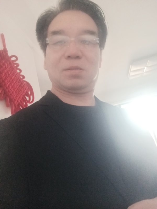 李敎授的第一张照片--邢台相亲服务中心