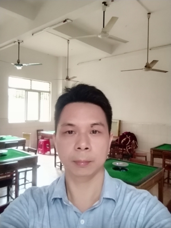 笑对人生的第一张照片--邢台相亲服务中心