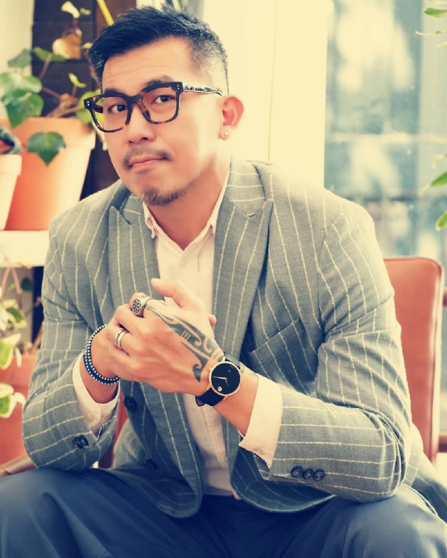 晚风渡半舟的第一张照片--邢台相亲服务中心