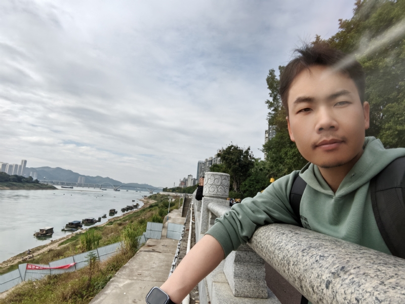 向往爱情的第三张照片--邢台相亲服务中心