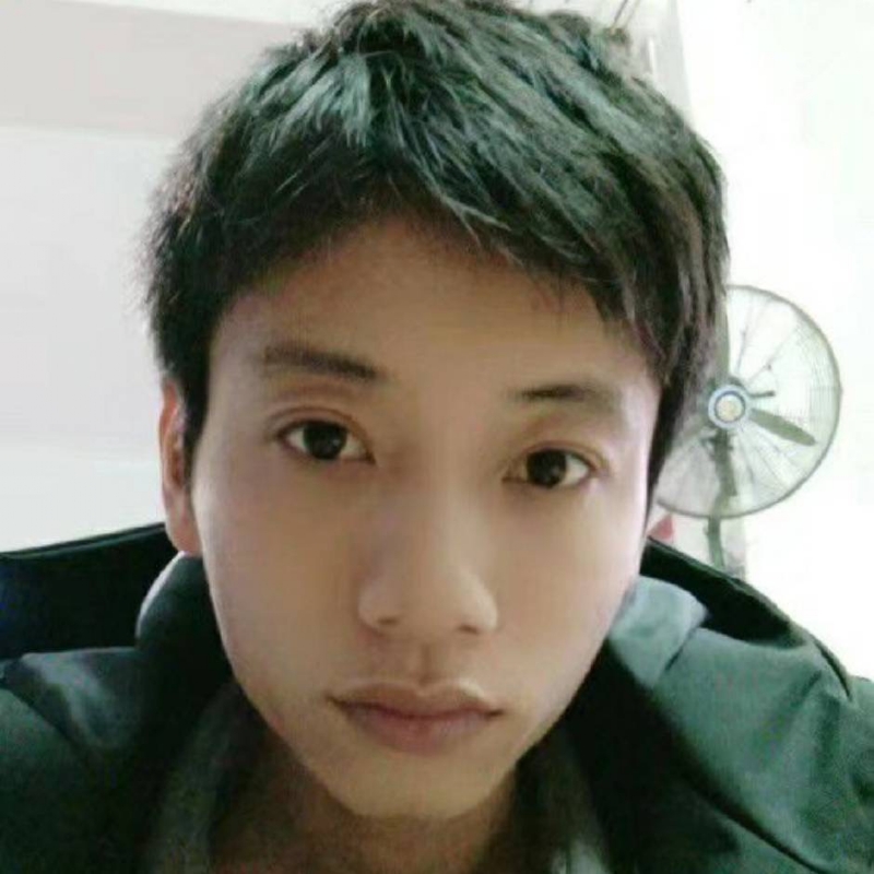 发呆的第一张照片--邢台相亲服务中心