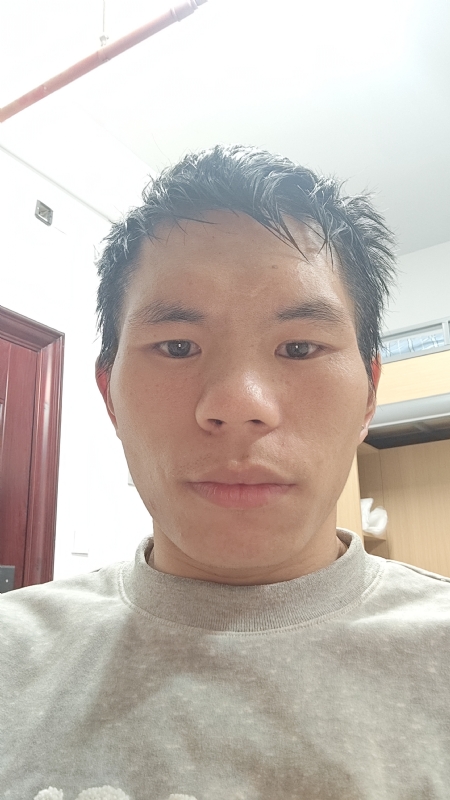 阳光的第二张照片--邢台相亲服务中心