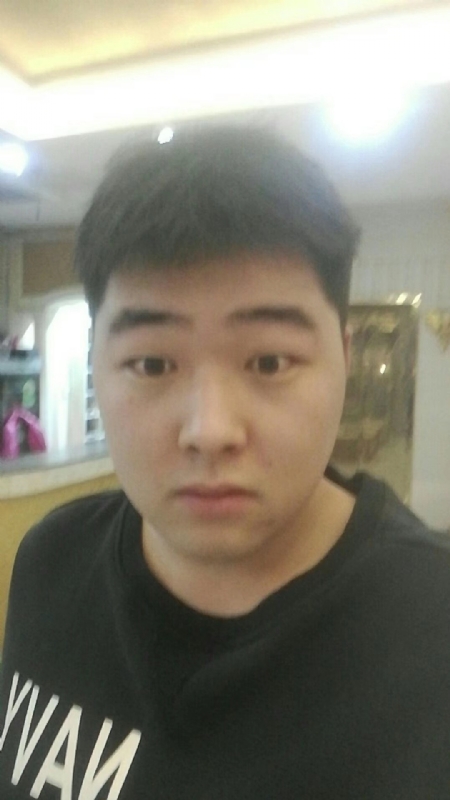 丹尼的第二张照片--邢台相亲服务中心