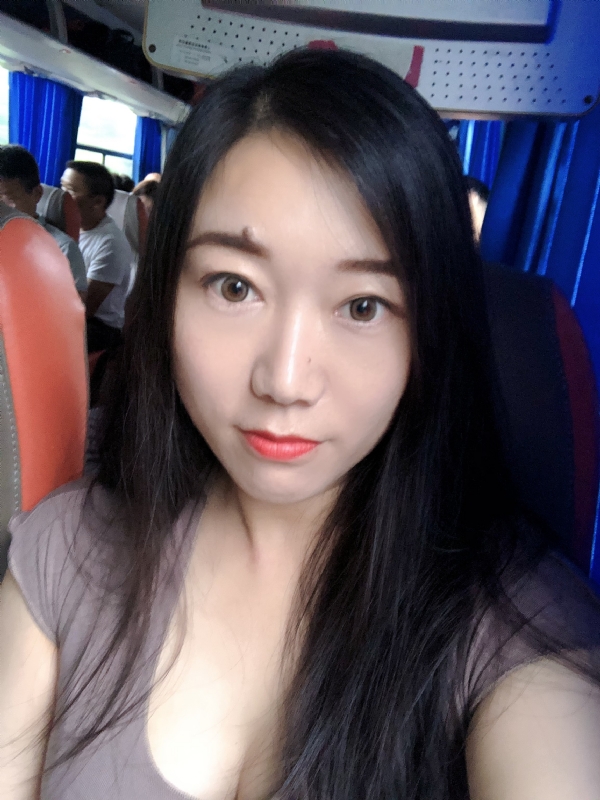 杨杨的第二张照片--邢台相亲服务中心