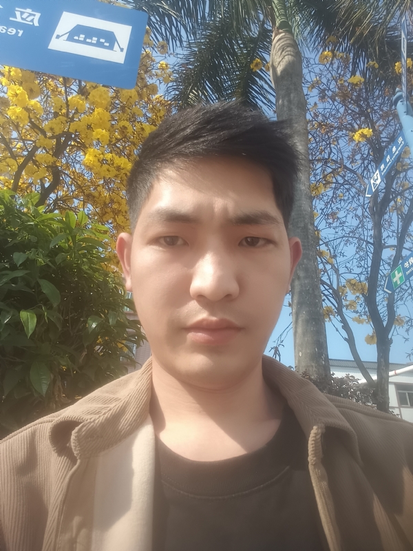 陈先生的第一张照片--邢台相亲服务中心