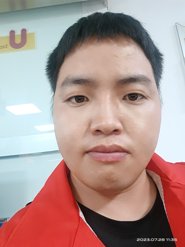 匆忙的第二张照片--邢台相亲服务中心