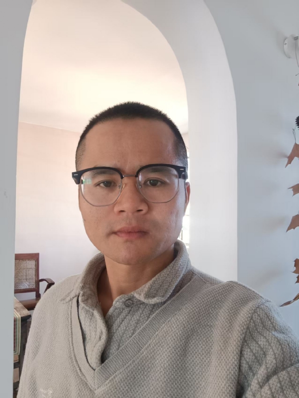 戴戴的第二张照片--邢台相亲服务中心