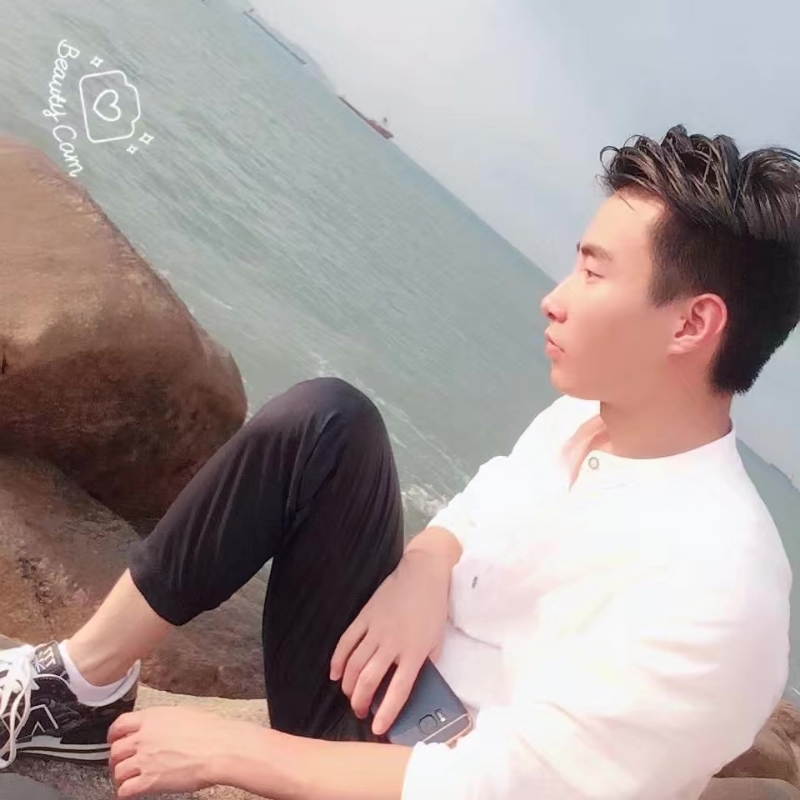 不悔的第一张照片--邢台相亲服务中心