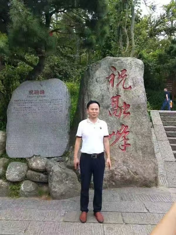 真诚的第三张照片--邢台相亲服务中心