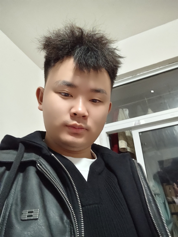 阿龙找对象的第一张照片--邢台相亲服务中心