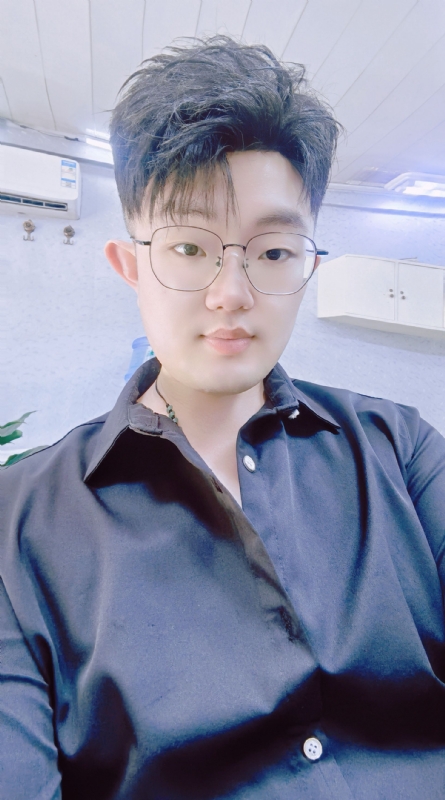 赵财进宝的第二张照片--邢台相亲服务中心