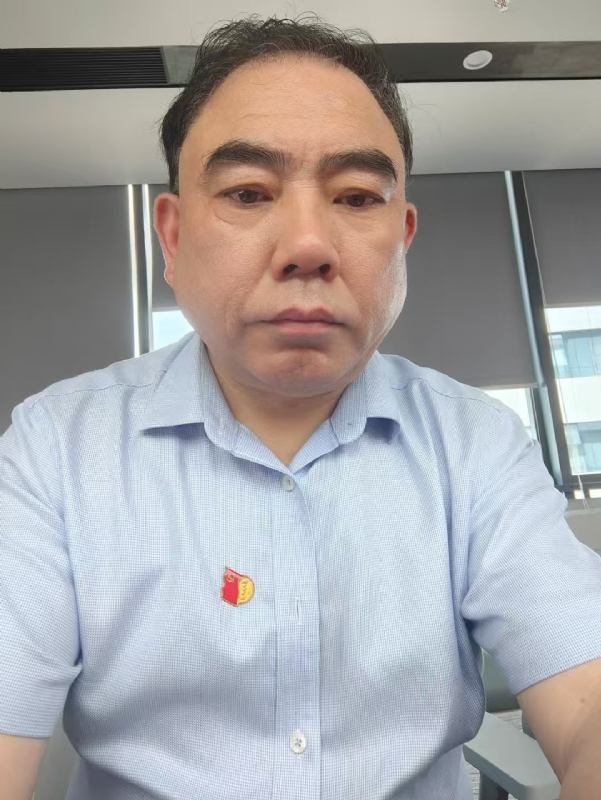 邹先生的第二张照片--邢台相亲服务中心