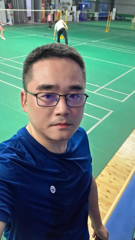 书中隐的第一张照片--邢台相亲服务中心