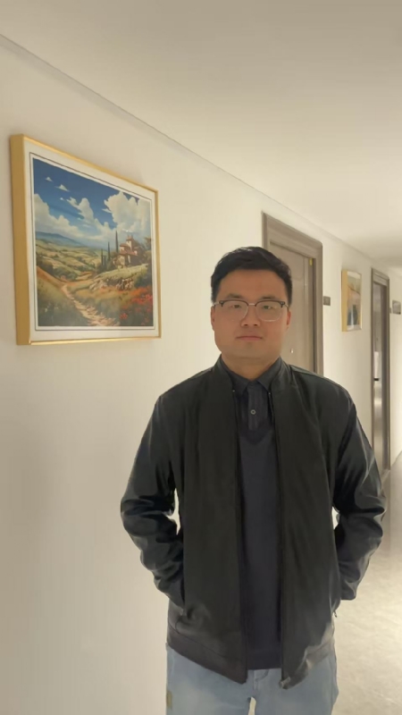 半瓶子的第一张照片--邢台相亲服务中心