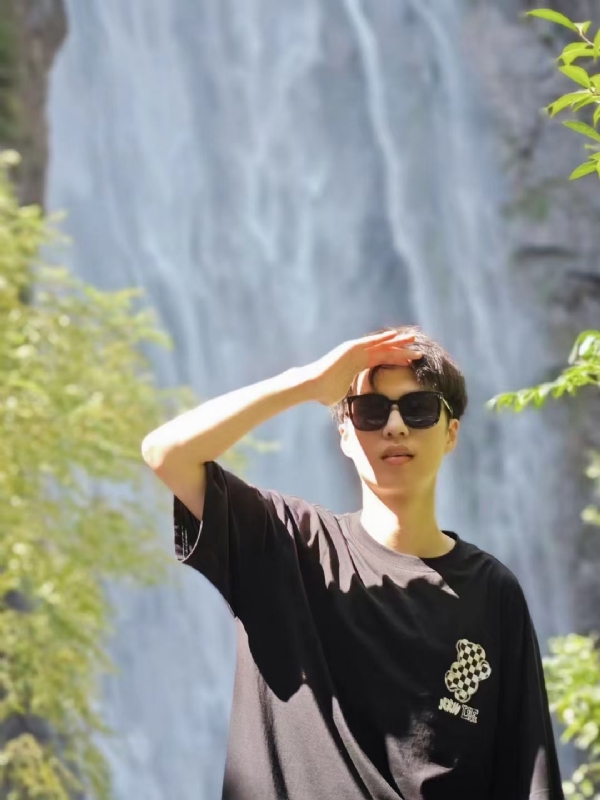 大橙子的第一张照片--邢台相亲服务中心